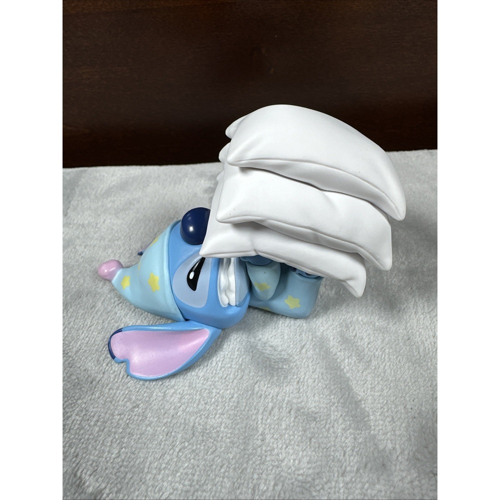 Miniso Stitch Pillow Fight High Pressure Figurine